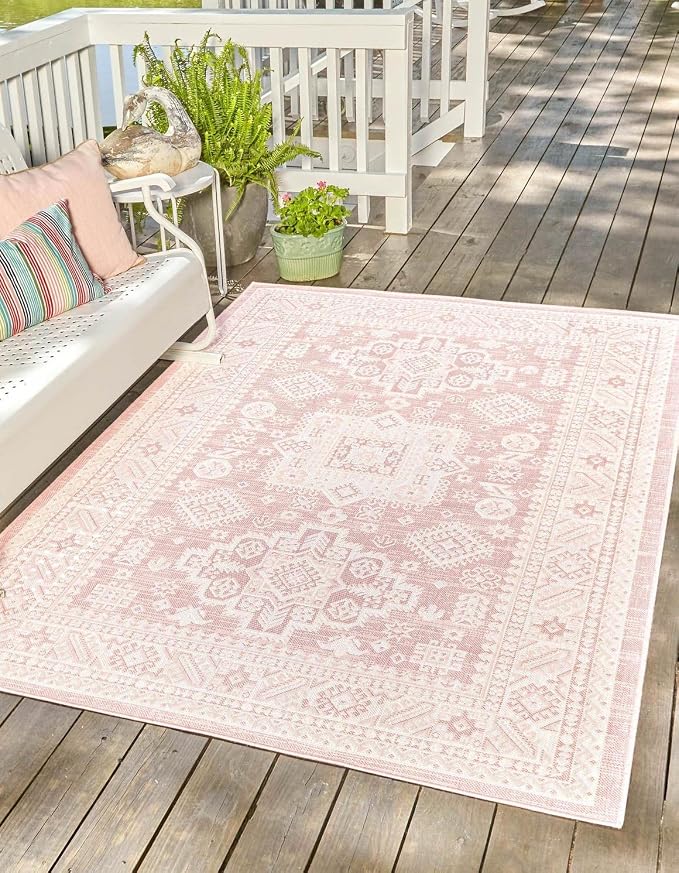 Unique Loom Outdoor Aztec Collection Area Rug - Chalca (6' 1" x 9' Rectangle, Pink/ Ivory)