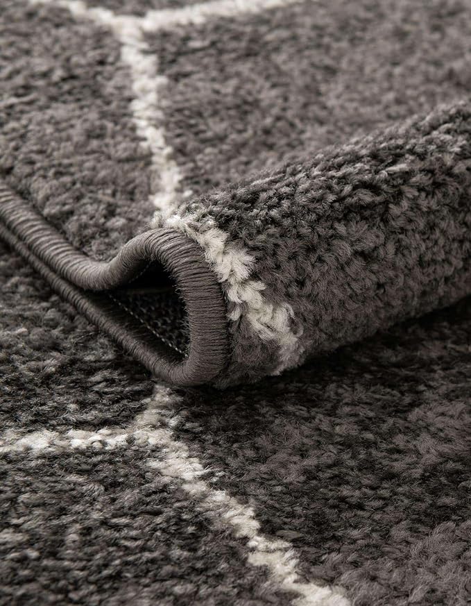Unique Loom Trellis Frieze Collection Area Rug - Geometric (3' 1" x 6' 1" Hearth Dark Gray/Ivory)