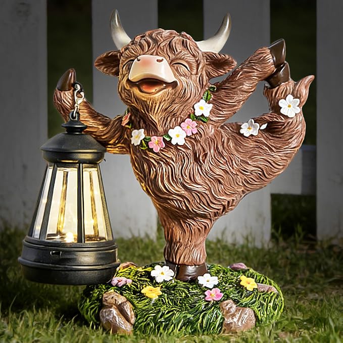 WDS WONDROUS Solar Highland Cow Outdoor Decor with LED Light, Garden Cow Decorations for Home with Flowers, Resin Highland Cow Figurine Gifts for Women Yard Decor Porch Patio Balcony Farmhouse