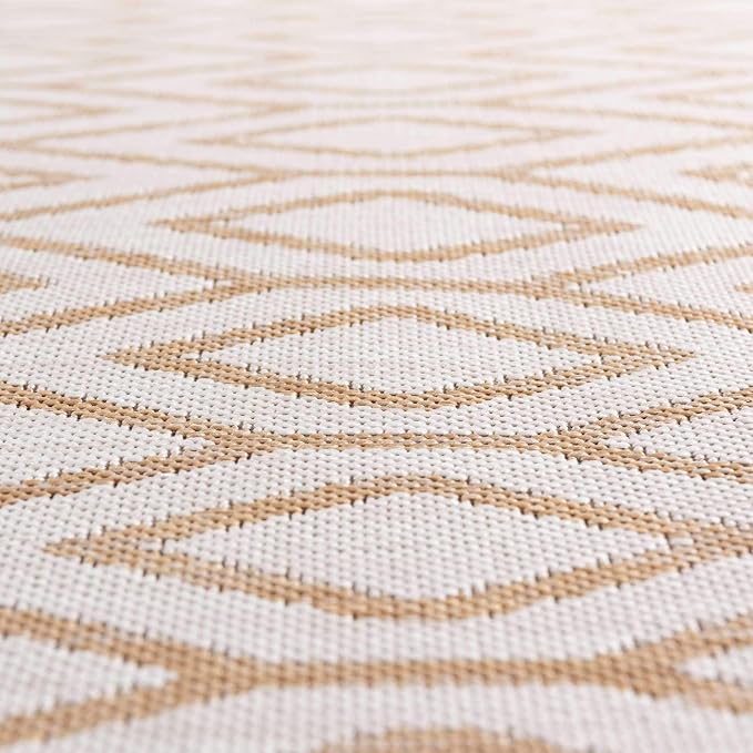 Jill Zarin Outdoor Collection Area Rug - Turks and Caicos (4' x 6' Rectangle Beige/Brown)