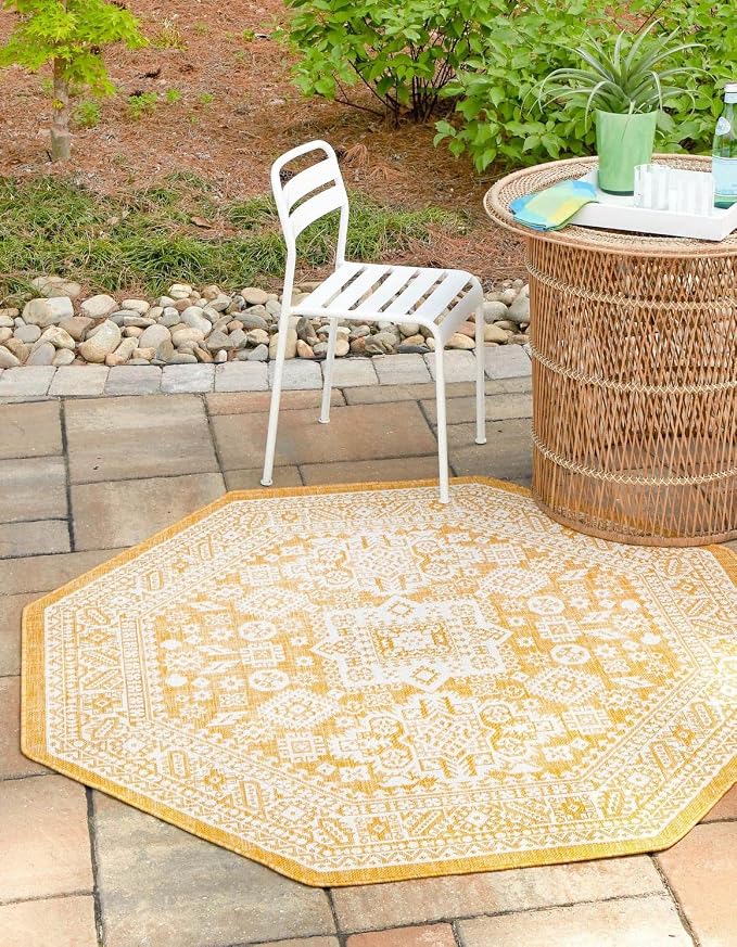 Unique Loom Outdoor Aztec Collection Area Rug - Chalca (5' 3" Octagon, Yellow/ Ivory)