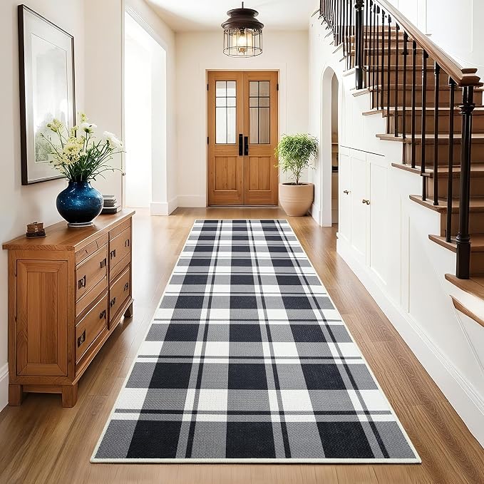 2x6 Checkered Jute Runner Rug for Kitchen Indoor Floor Area Carpet | Washable Jute Area Rug With Non-Slip Backing, Low-Pile Texture, Farmhouse Geometric Pattern In Neutral White/Black, Durable