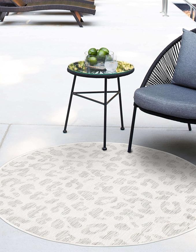 Unique Loom Outdoor Safari Collection Area Rug - Leopard (3' Round, Ivory Gray)