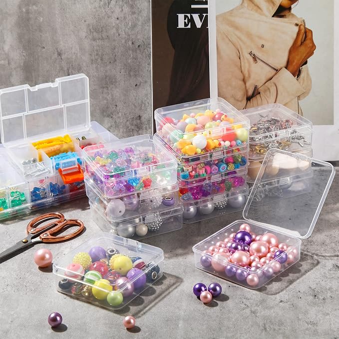 SATINIOR 100 Pcs Clear Plastic Beads Storage Containers Box Small Clear Boxes with Hinged Lid Plastic Arts Case Mini Square Crafts Storage Organizers for Small Items (3.3 x 3.3 x 1.1 Inch)