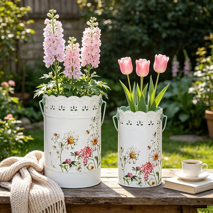 Set of 2 Rustic White Metal Flower Pots, Decorative Floral Buckets Farmhouse Iron Vases Planters for Dried Flowers, Faux Plants, Home Garden Decor
