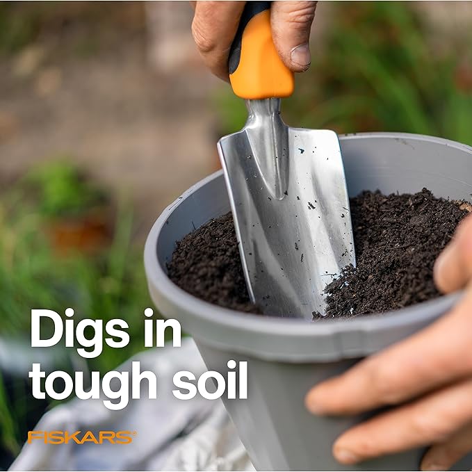 Fiskars Ergo Garden Trowel for Digging and Planting, Heavy Duty Gardening Hand Tool with Hanging Hole, Pack of 6