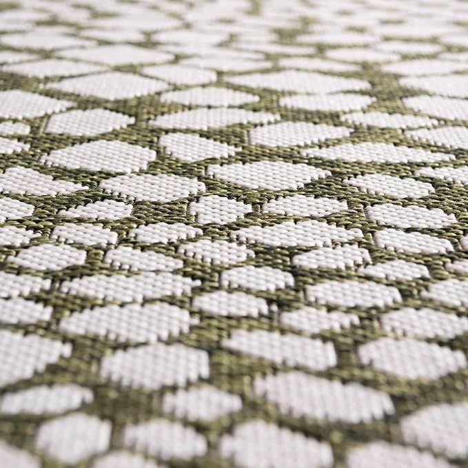 Unique Loom Outdoor Collection Area Rug - Cape Town (5' 3" x 8' Rectangle, Green/ Ivory)