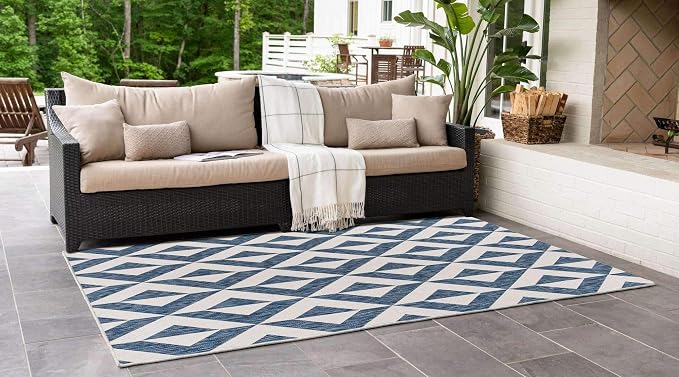 Unique Loom Outdoor Collection Area Rug - Napa (6' 1' x 9' Rectangle, Blue/ Ivory)