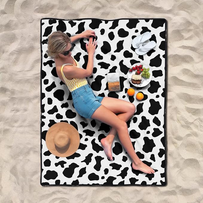 Cow Print Blankets Waterproof Foldable60’‘x80'', Portable Outdoor Picnic Mat Water Resistant for Grass,Padded Lawn & Park Blanket for Camping,Cow Print Stuff