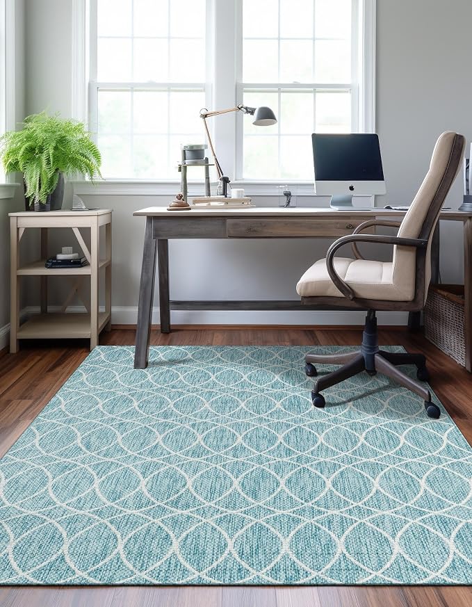 Unique Loom Outdoor Trellis Collection Area Rug - Gitter (3' 1" x 5' 3" Rectangle, Light Aqua/ Ivory)