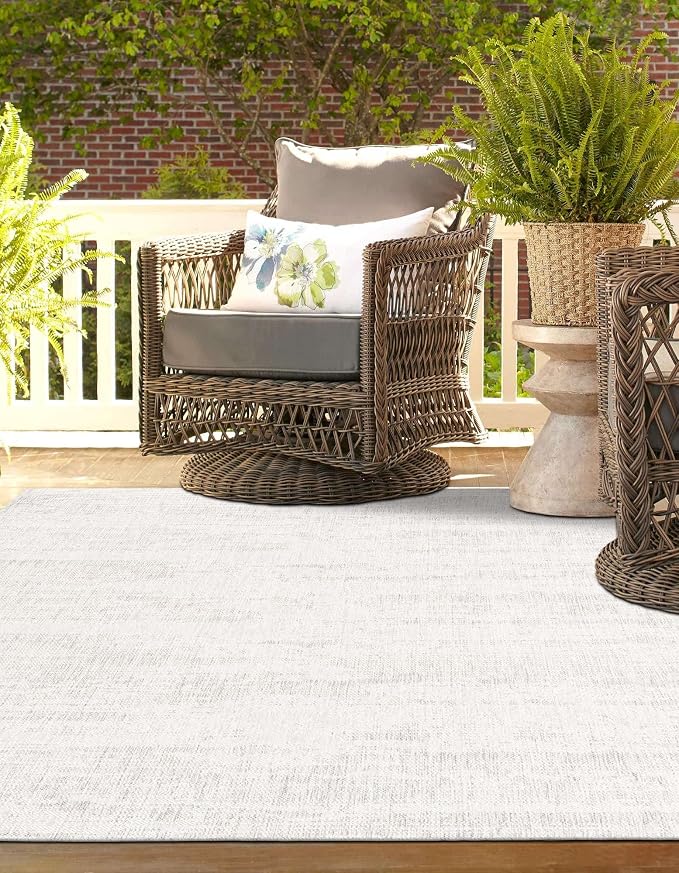 Unique Loom Outdoor Modern Collection Area Rug - Cartago (7' 1" x 10' Rectangle Gray/Ivory)