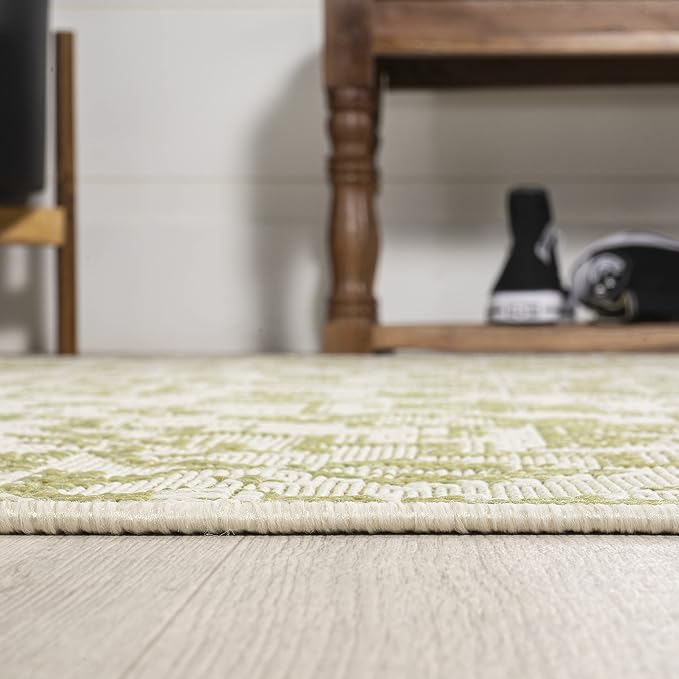 JONATHAN Y Boho Medallion Indoor Outdoor Round Area Rug 5 Ft Cream/Green, Estrella Textured Weave for Backyard, Patio, Porch, Easy-Cleaning, High Traffic, Pet-Friendly, Non-Shedding (SMB105E-5R)