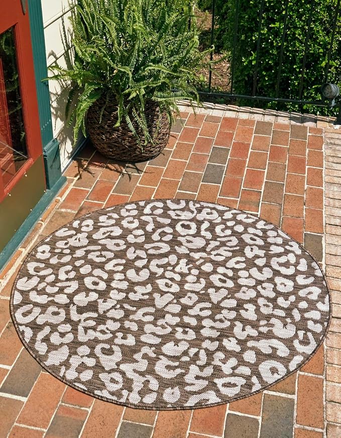 Unique Loom Outdoor Safari Collection Area Rug - Leopard (4' 1" Round, Brown/ Light Brown)