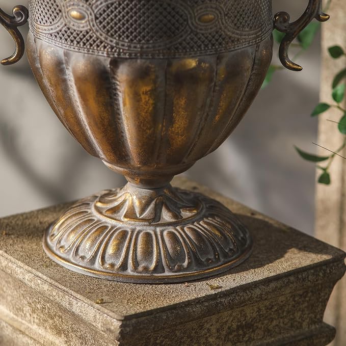 Antique European Iron Urn Planter for Outdoor Gardens Elegant Floor Vase Metal Decorative Jars for Garden Decor