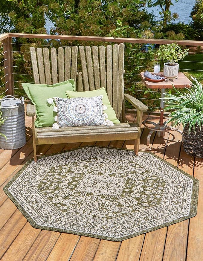 Unique Loom Outdoor Aztec Collection Area Rug - Chalca (7' 10" Octagon, Green/ Ivory)