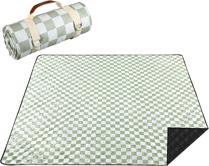 Nuanchu Checkered Picnic Blanket Extra Large Outdoor Blanket Sandproof 80"x80" Waterproof Portable Machine Washable 3 Layer Thick Gingham Picnic Mat for Beach Camping Park Grass Travel(Grass Green)