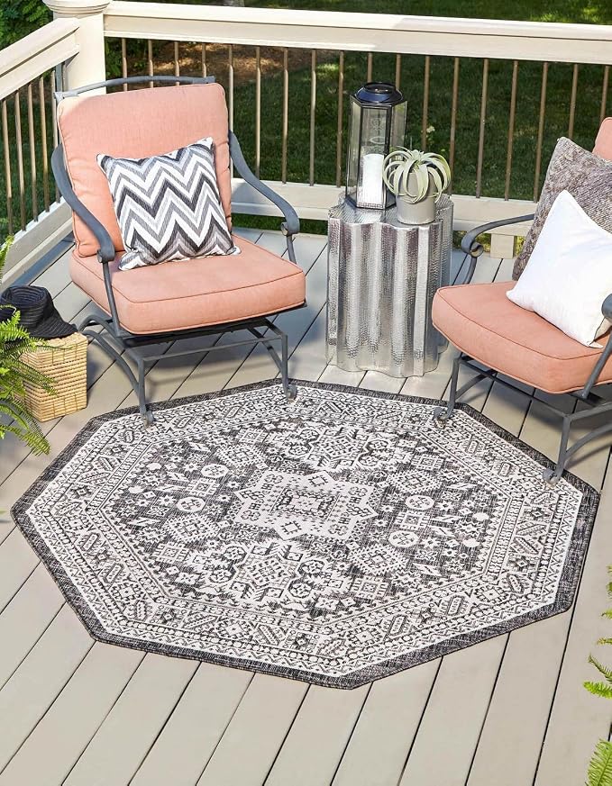 Unique Loom Outdoor Aztec Collection Area Rug - Chalca (7' 10" Octagon, Charcoal Gray/ Ivory)
