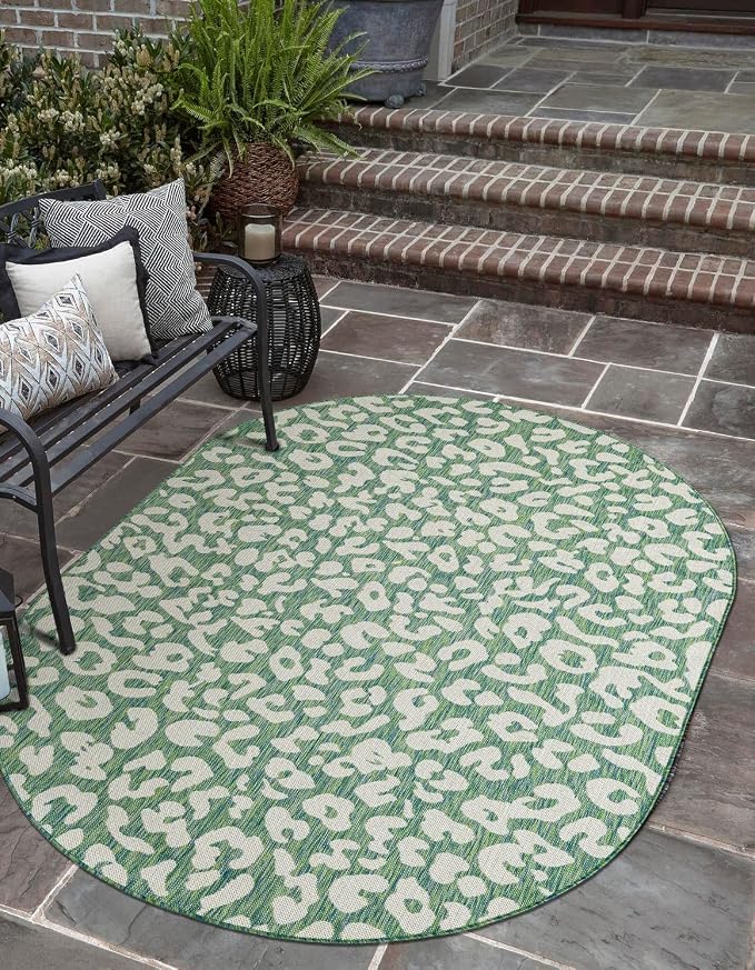 Unique Loom Outdoor Safari Collection Area Rug - Leopard (6' 1" x 9' Oval Green Blue/Ivory)