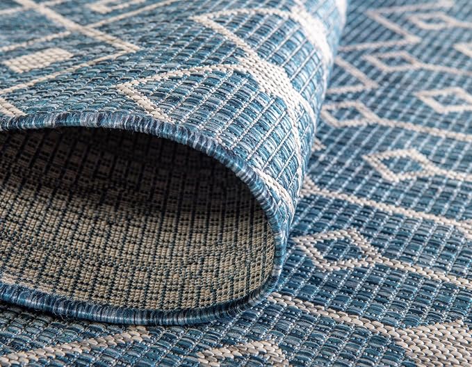 Unique Loom Outdoor Trellis Collection Area Rug - Tribal Trellis (10' Round, Blue/ Ivory)