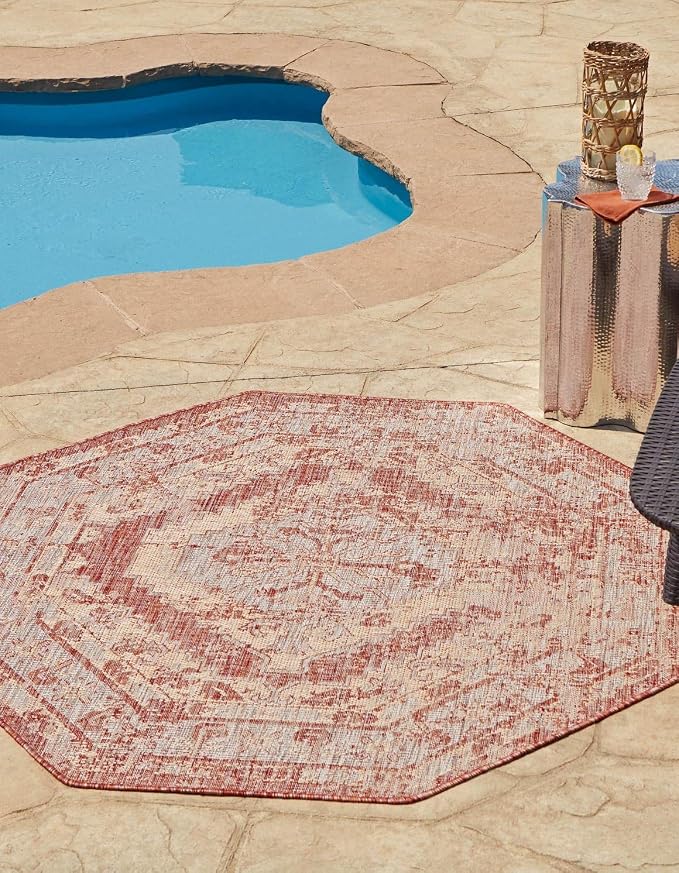 Unique Loom Outdoor Traditional Collection Area Rug - Valeria (7' 10" Octagon, Rust Red/ Ivory)