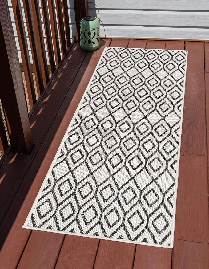 Jill Zarin Outdoor Collection Area Rug - Turks and Caicos (2' x 8' Runner Ivory/Black)