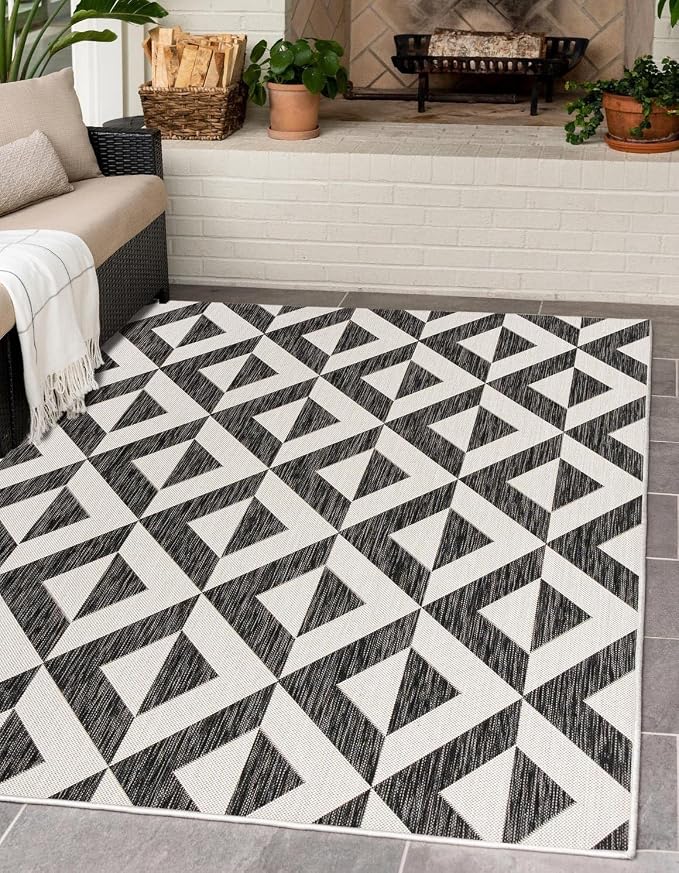 Jill Zarin Jill Zarin Outdoor Collection Area Rug - Napa (7' 10" x 11' Rectangle Charcoal Gray/Ivory)