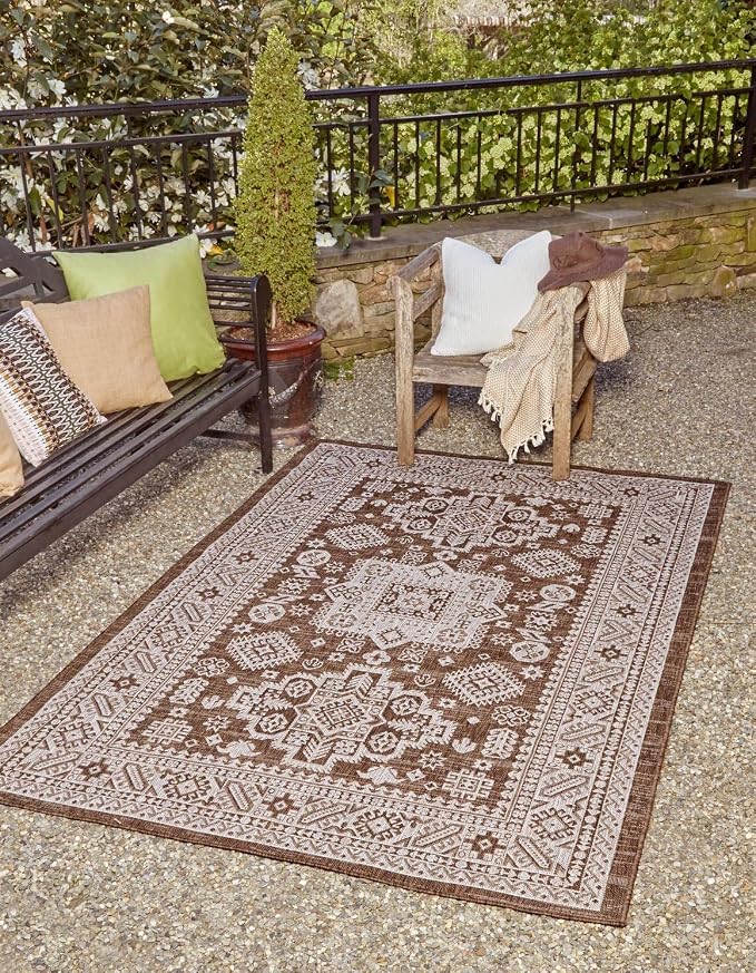 Unique Loom Outdoor Aztec Collection Area Rug - Chalca (2' 2" x 3' Rectangle Brown/Ivory)