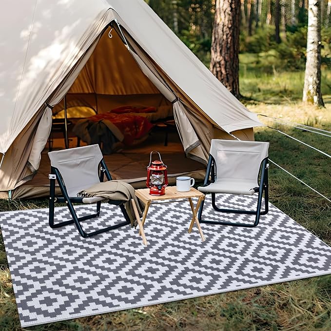 OLANLY Waterproof Outdoor Rug 5x8 ft, Outdoor Plastic Straw Rug for Camping, RV Mat Outside, Outdoor Carpet for Porch, Deck, Backyard, Balcony, Picnic, Grey & White