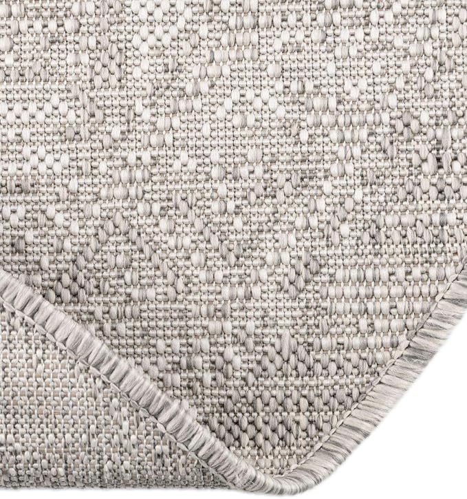 Unique Loom Outdoor Aztec Collection Area Rug - Coba (5' 3" Round, Light Gray/ Ivory)