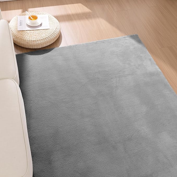 SHACOS Ultra Soft Faux Rabbit Fur Area Rug 5'x7', Non Slip Washable Padded Living Room Rugs, Fluffy Cozy Indoor Modern Carpet for Bedroom Dining Room Kids Room Dorm Home Decor, Grey