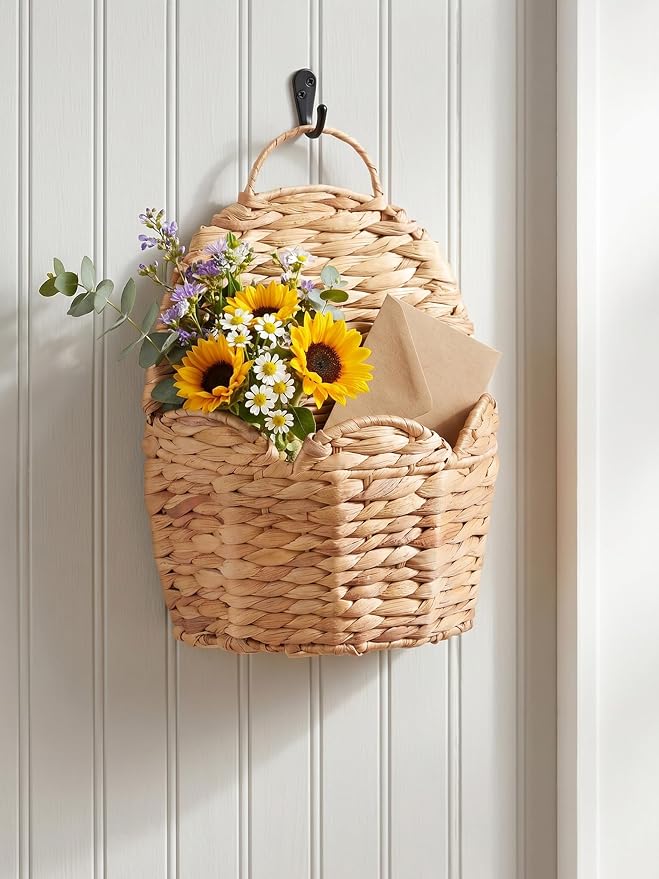 Door Basket Scalloped Hanging Storage Basket,Water Hyacinth Woven Wall Baskets for Front Door Decor, Hangable Storage Organize for Flowers,Planter,Mails,Wicker Baskets for Organizing Garden - S