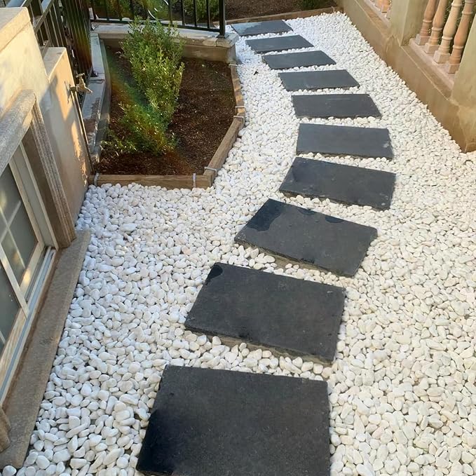 FANTIAN 10 lbs White Gravel for Landscaping, 1-2 Inch Pebbles for Indoor Plants, Decorative River Rocks for Succulent, Vases, Aquariums, Crafting and Garden