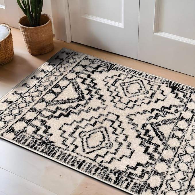 Rugshop Southwestern Geometric Tribal Boho Area Rug Soft Cream 2' 3" x 4' | Rectangular, Size 2' 3" x 4', Living Room, Bedroom, Dining Room, Home Office, Kitchen, Entryway, Hallway, Nursery, Kids Room