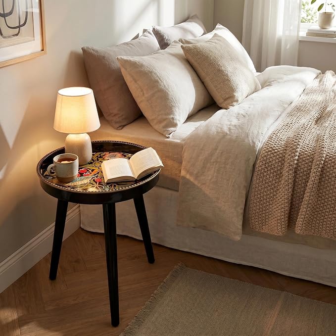 Round Indoor Side Tables with Detachable Wooden 3 Legs, Versatile Tray Table, Perfect for Round Coffee Table Tea, and Relaxation Time 17.7 Inch (Strawberry)