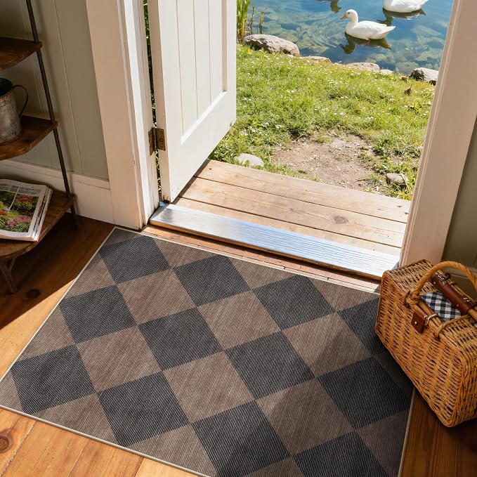Beeiva Checkered Print 2x3 Samall Area Rugs for Entryway, Washable Stain Resistant Kitchen Rug Non Slip Ultra Thin 2x3 Bath Mat, Plaid Moroccan Alfombra for Bedroom Laundry Sink (Brown/Black)