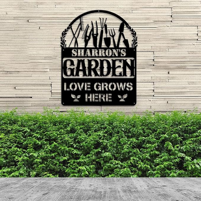 MeMate Personalized Metal Garden Signs Outdoor Decor, Custom Plaque for Women Mom Grandma, Rustic Decorations for She Shed, Potting Shed (01)