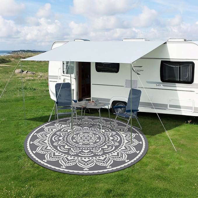 Bsmathom Waterproof Outdoor Rug 8ft Round Reversible Boho Plastic Straw Patio Deck Camping Rugs, Indoor Outdoor Portable RV Mat Carpet for Outside, Porch, Balcony, Backyard, Beach, Pool, Grey