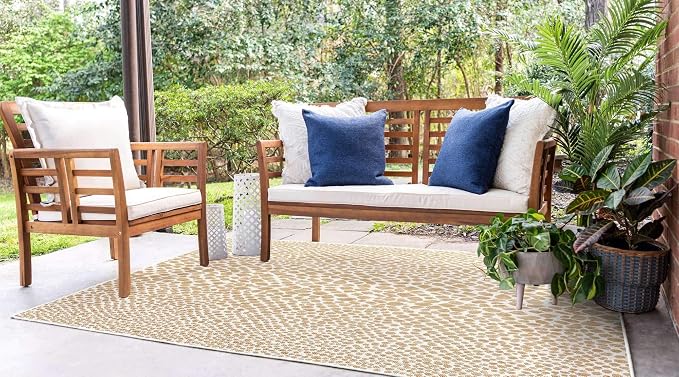 Unique Loom Outdoor Collection Area Rug - Cape Town (7' 10" x 10' Rectangle, Dark Beige/ Ivory)