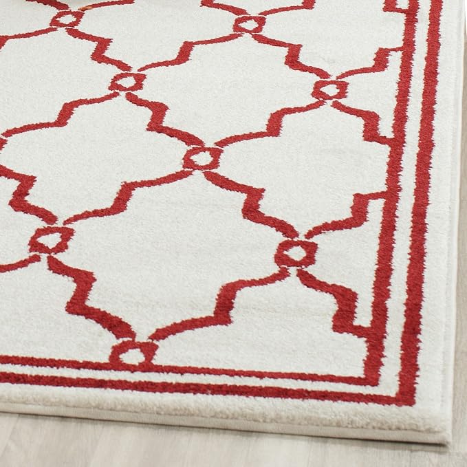 SAFAVIEH Amherst Collection Accent Rug - 3' x 5', Ivory & Red, Trellis Design, Non-Shedding & Easy Care, Ideal for High Traffic Areas in Entryway, Living Room, Bedroom (AMT414H)