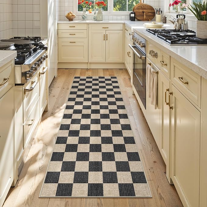 LIVEBOX Washable Runner Rug Checkered, 2x6 Black Runner Rugs for Hallway, Non-Slip Kitchen Runners, Farmhouse Neutral Classic Geometric for Hallways, Entryway, Bedroom, Bathroom(Black 2'x6')