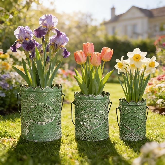 Set of 3 Vintage Distressed Metal Planter Rustic "Flowers and Garden" Embossed Flower Pots with Scalloped Edge & Handle Farmhouse Decorative Floral Buckets for Dried Flowers, Home Garden Decor (Green)