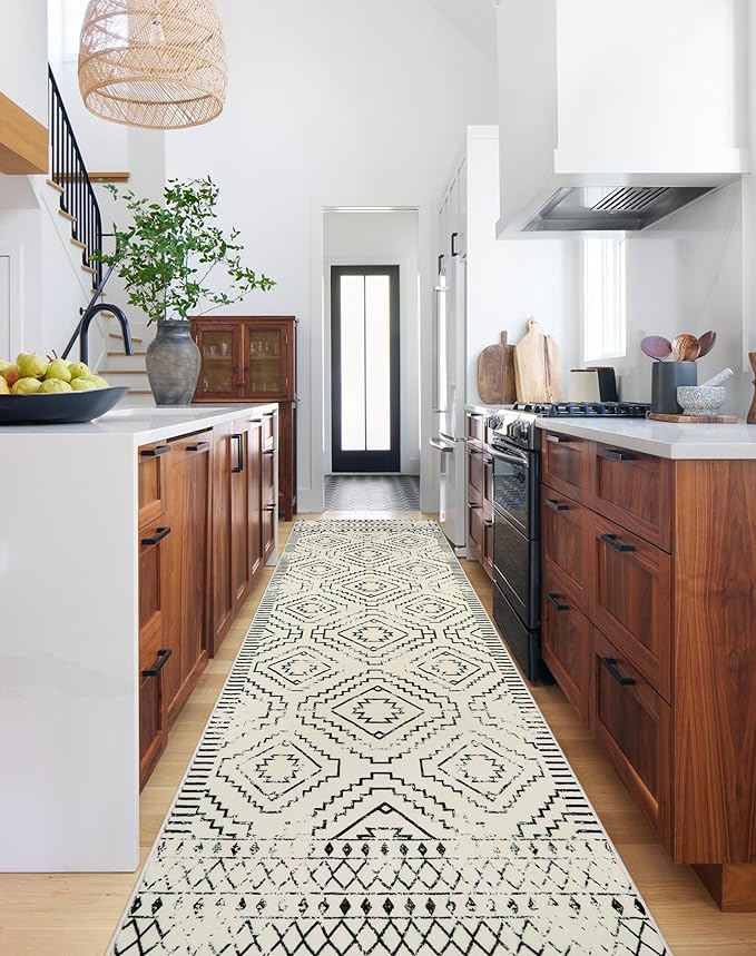 Wonnitar Moroccan Runner Rugs for Hallway 2'6"x10', Washable Non-Slip Extra Long Rug Runner Carpet for Kitchen, Boho Low Pile Throw Mat for Laundry Room Bedroom Bathroom (Beige,2'6"x10')