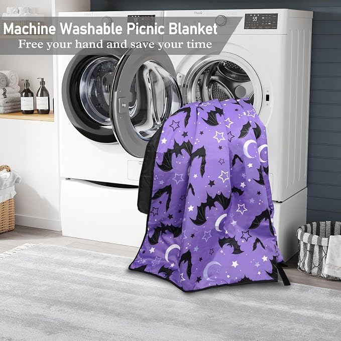 Halloween Bat Picnic Blankets Waterproof Foldable, 60’‘x80'' Portable Outdoor Picnic Mat Water Resistant for Grass, Padded Lawn & Park Blanket for Camping,Hiking