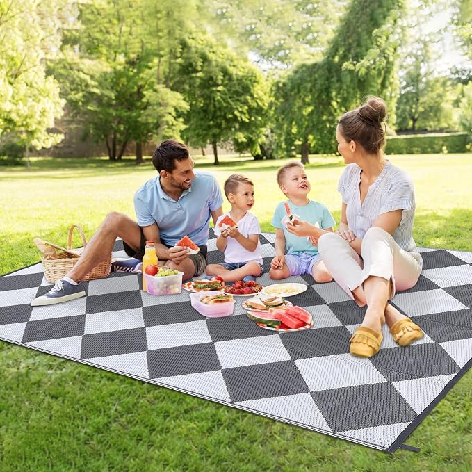 Garvee Outdoor Rug 9x18 Outdoor Patio Rug Waterproof Foldable Mat Reversible Plastic Straw Rugs Easy Clean Lightweight Carpet for Balcony Deck Picnic Backyard Camping Porch RV Beach Checkered Grey
