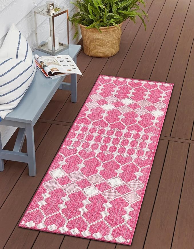 Unique Loom Outdoor Trellis Collection Area Rug - Traliccio (2' x 7' 10" Runner, Magenta/ Ivory)
