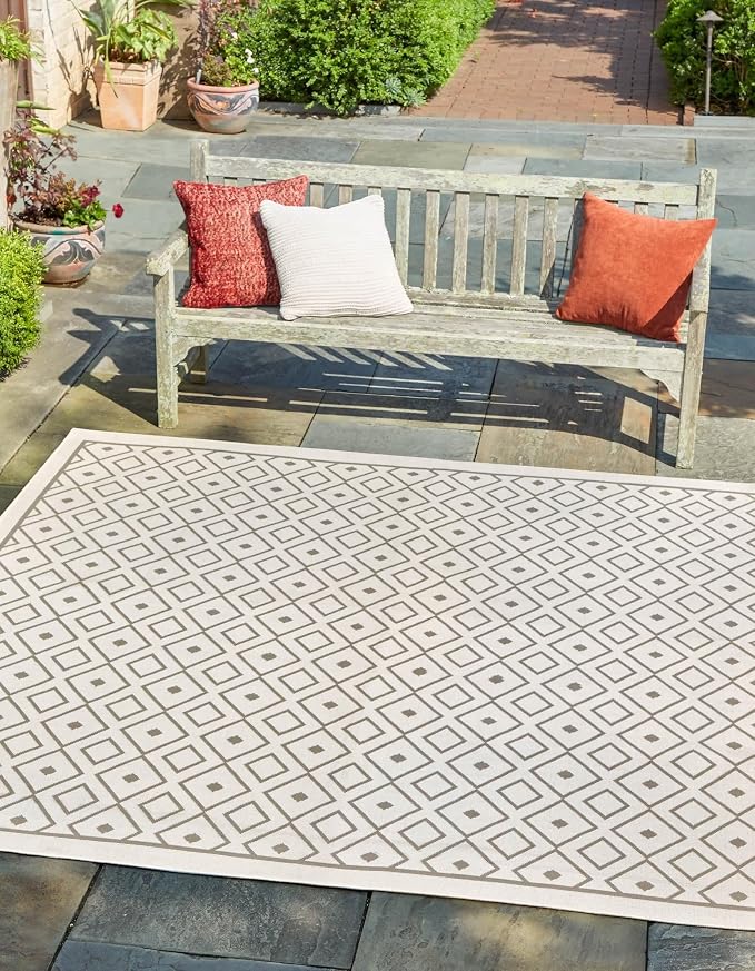 Unique Loom Outdoor Trellis Collection Area Rug - Kafes (7' 10" Square, Ivory/ Gray)