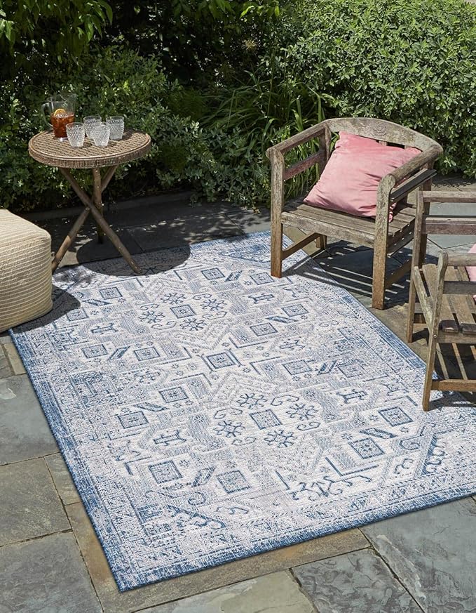 Unique Loom Outdoor Aztec Collection Area Rug - Coba (7' 10" x 11' Rectangle, Blue/ Ivory)