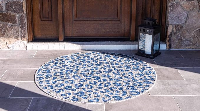 Unique Loom Outdoor Safari Collection Area Rug - Leopard (4' 1" Round, Blue/ Gray)