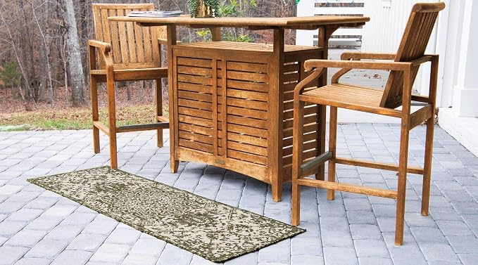 Unique Loom Jill Zarin Outdoor Collection Area Rug - Dubai (2' x 6' 1' Runner, Green/ Ivory)
