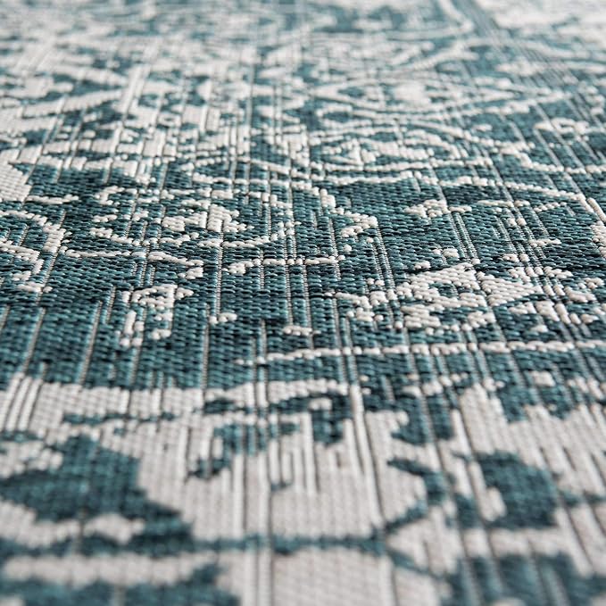Unique Loom Jill Zarin Outdoor Collection Area Rug - Dubai (6' 7'' Round, Teal/ Ivory)